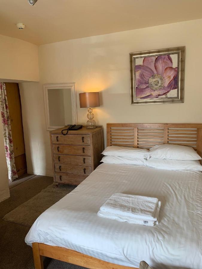Harrisons Hall Bed & Breakfast 호텔 몰드 외부 사진